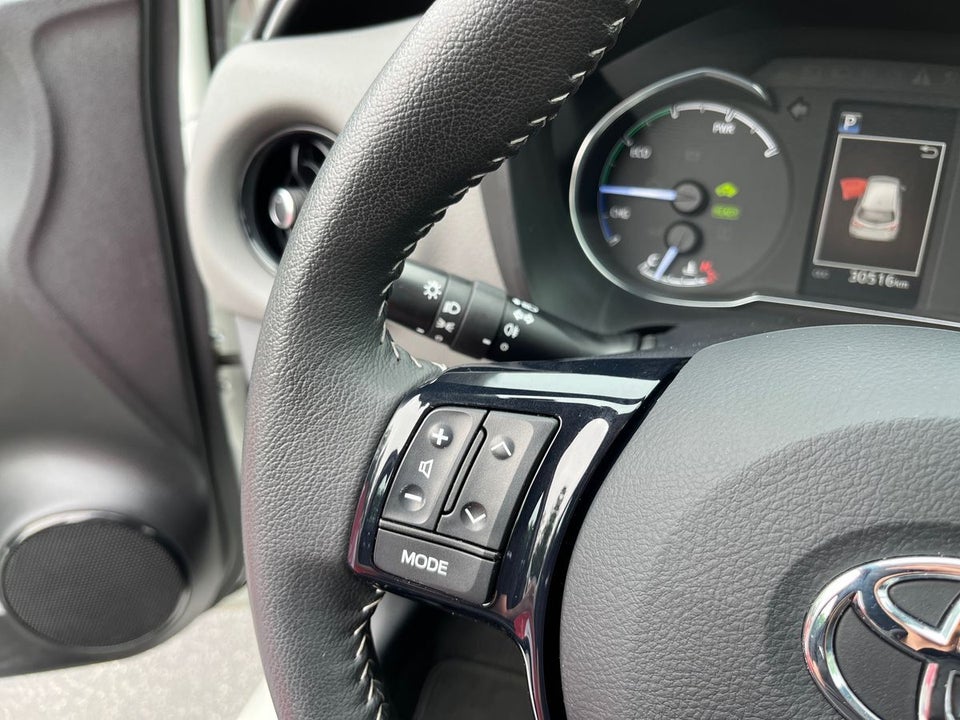 Toyota Yaris 1,5 Hybrid H2 e-CVT 5d