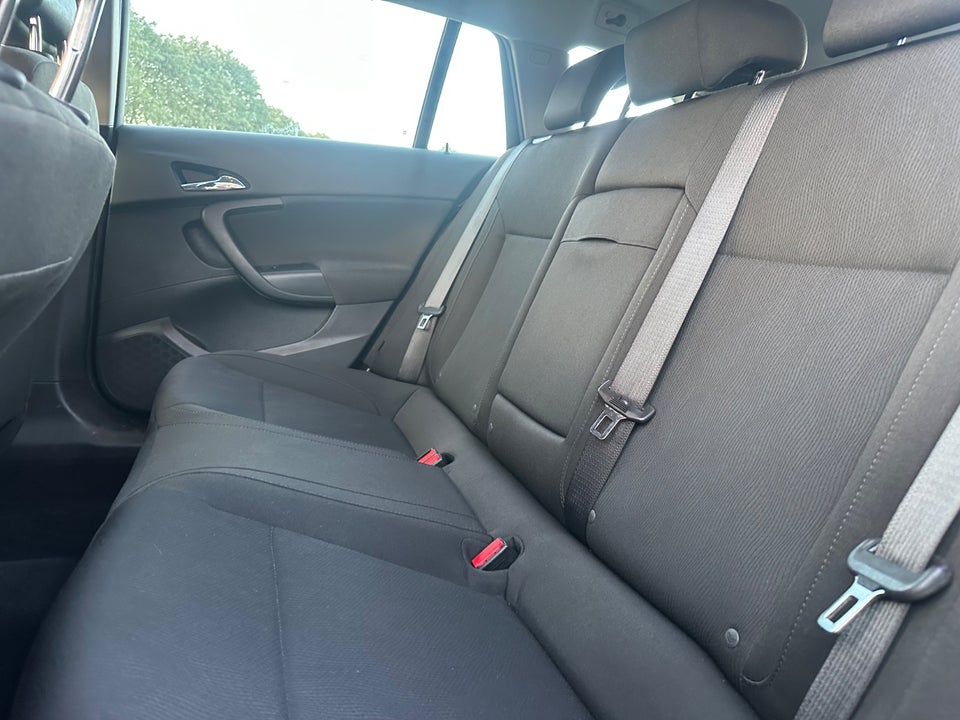 Opel Insignia 2,0 CDTi 130 Sport Sports Tourer eco 5d
