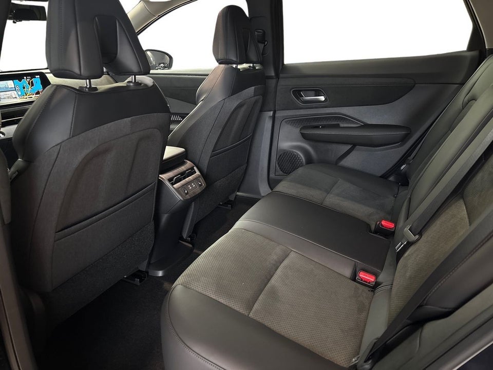 Nissan Ariya 87 Evolve 5d