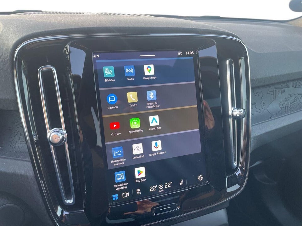 Volvo EX40 Extended Range Black Edition 5d