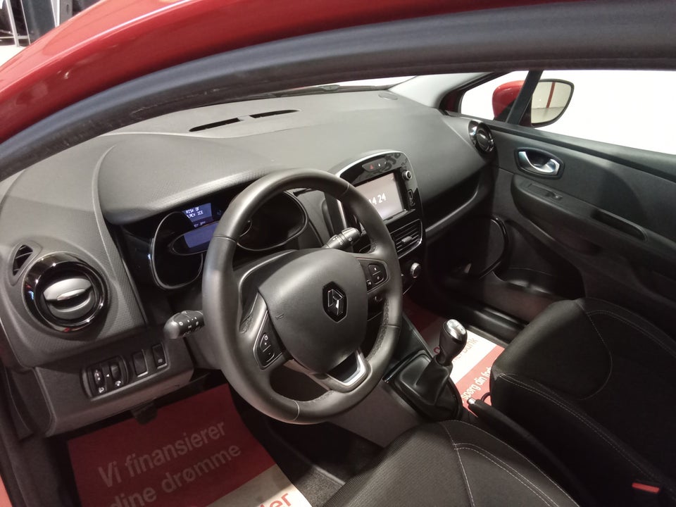 Renault Clio IV 0,9 TCe 90 Limited Sport Tourer 5d