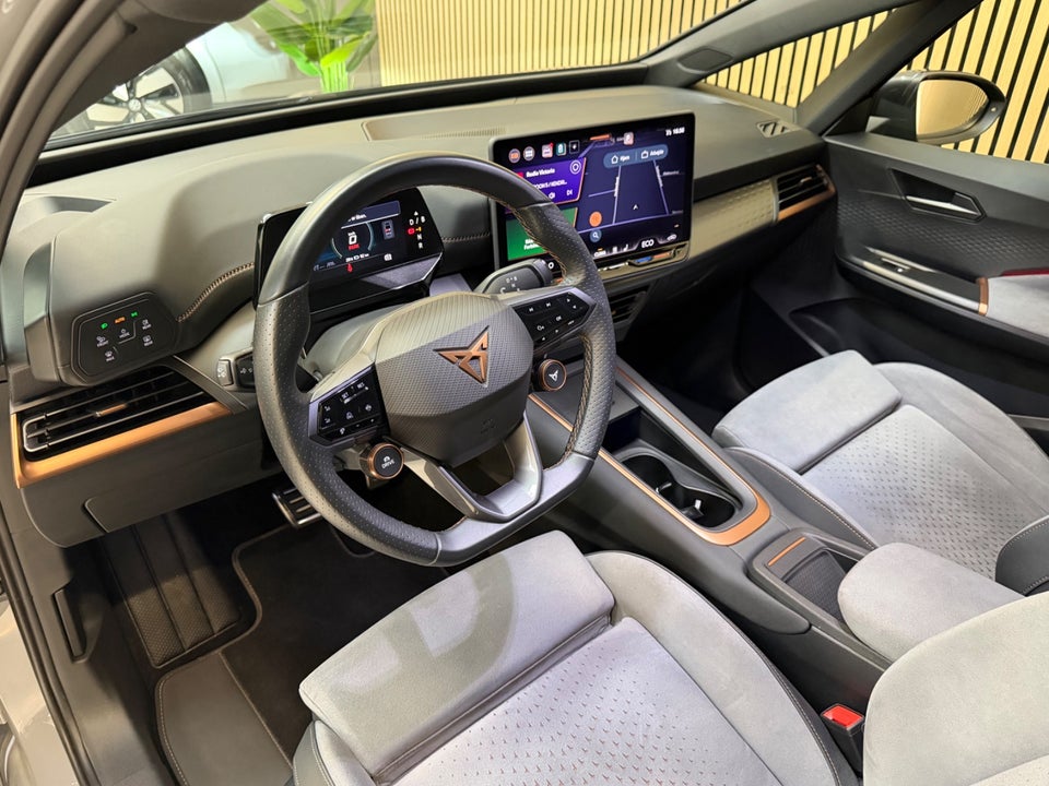 Cupra Born 58 e-Boost Dinamica Pack 5d