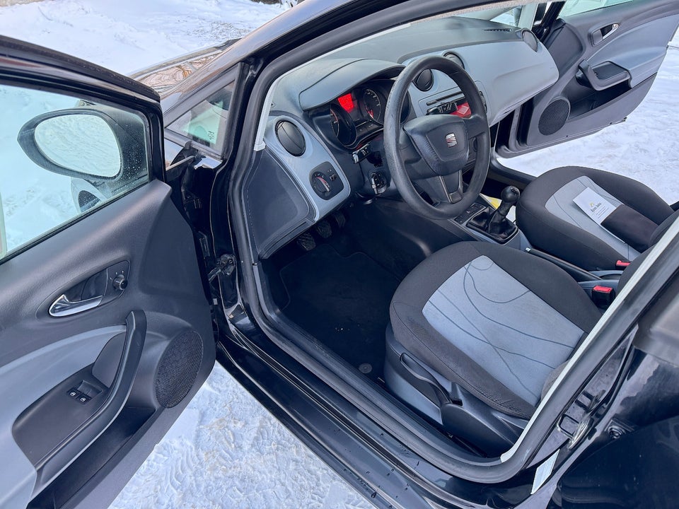 Seat Ibiza 1,2 12V 70 Reference 5d