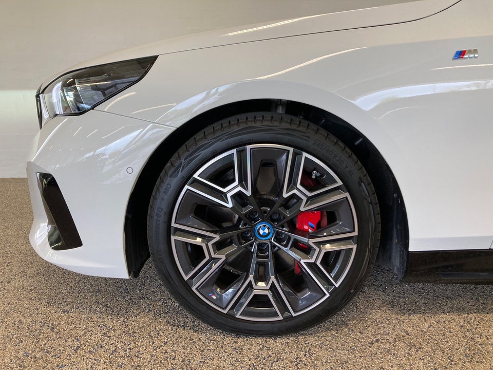 BMW i5 eDrive40 M-Sport Pro 4d