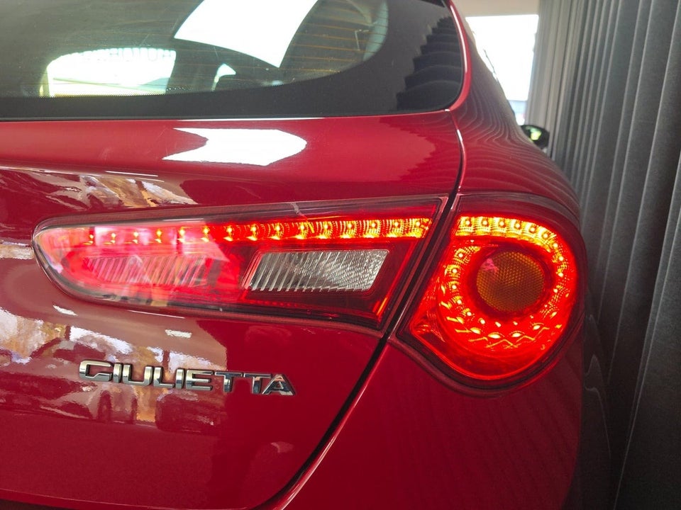 Alfa Romeo Giulietta 1,4 M-Air 150 Super 5d