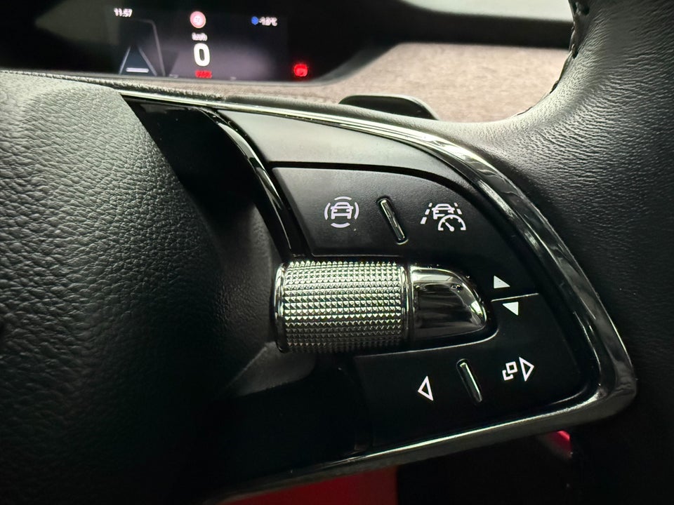 Skoda Enyaq 60 iV Selection Lodge 5d