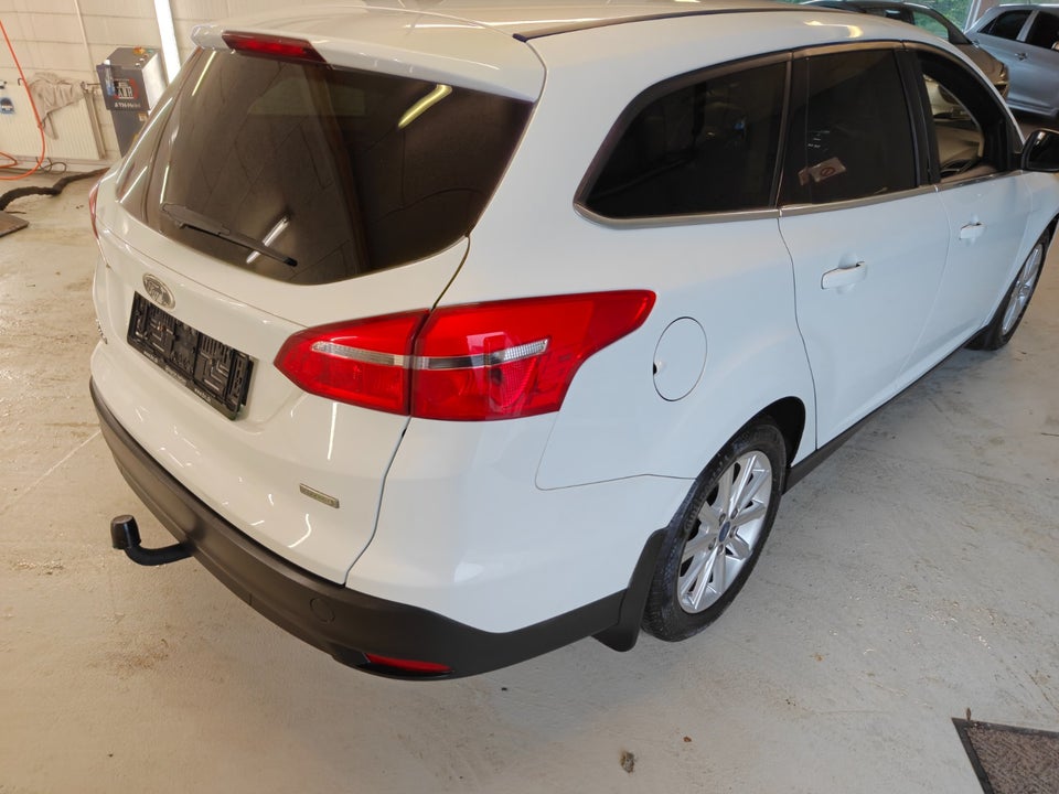 Ford Focus 1,0 SCTi 125 Titanium stc. ECO 5d