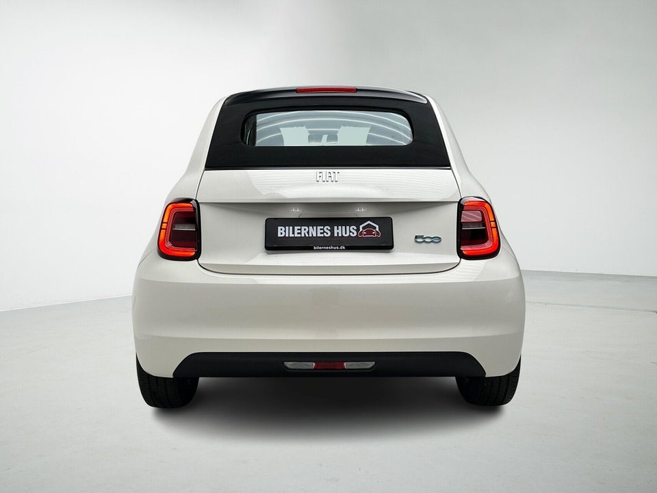 Fiat 500e 42 Icon Cabrio 2d