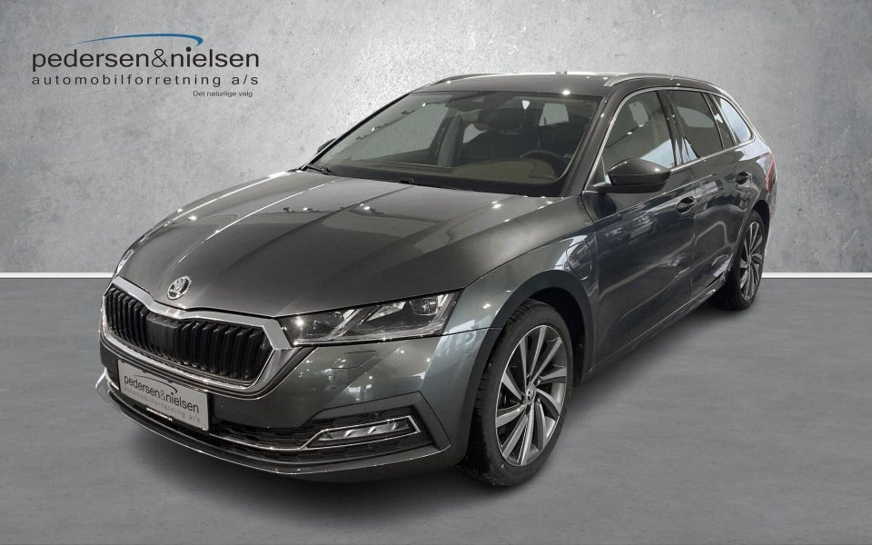 Skoda Octavia 1,4 TSi iV First Edition Combi DSG 5d