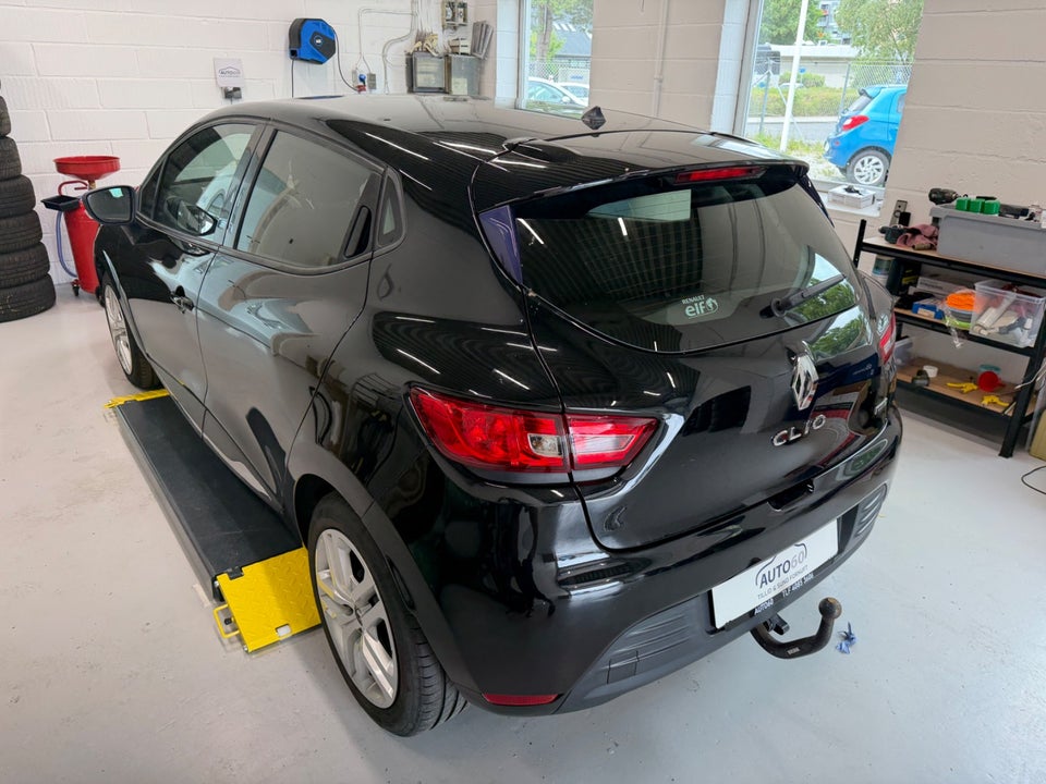Renault Clio IV 1,5 dCi 90 Zen 5d