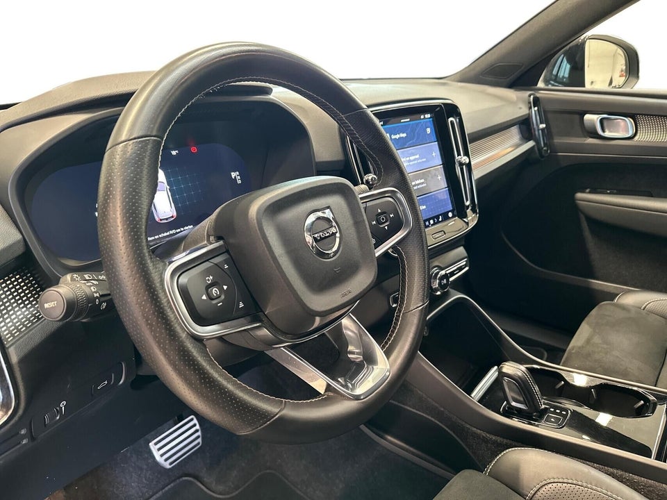 Volvo XC40 P8 ReCharge Twin R-Design 5d