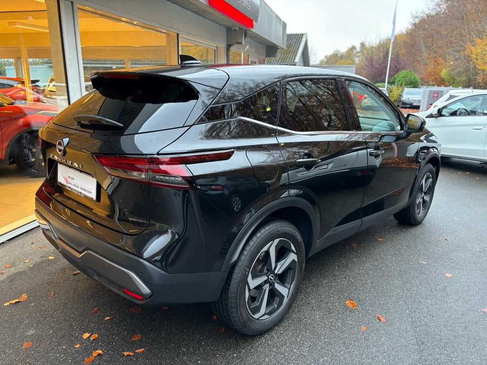 Nissan Qashqai 1,3 mHEV N-Connecta X-tr. 5d