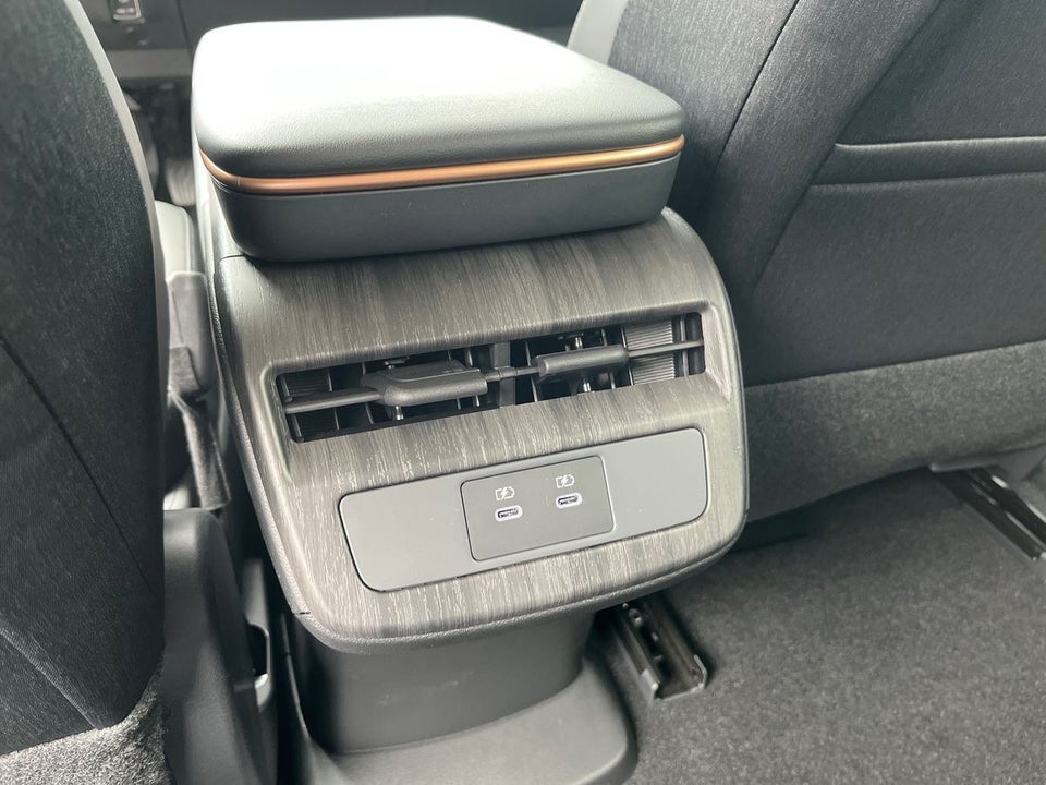 Nissan Ariya 63 Engage+ 5d
