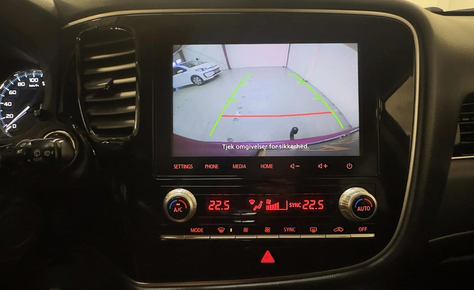 Mitsubishi Outlander 2,4 PHEV Intense CVT 4WD 5d