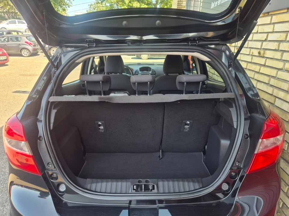 Ford Ka+ 1,2 Ultimate 5d