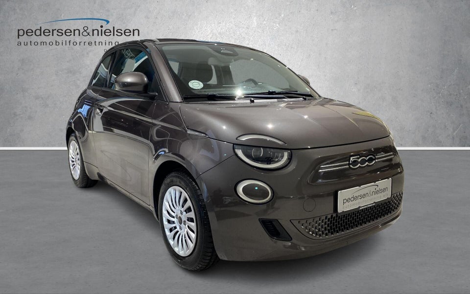 Fiat 500e 42 Icon 3d