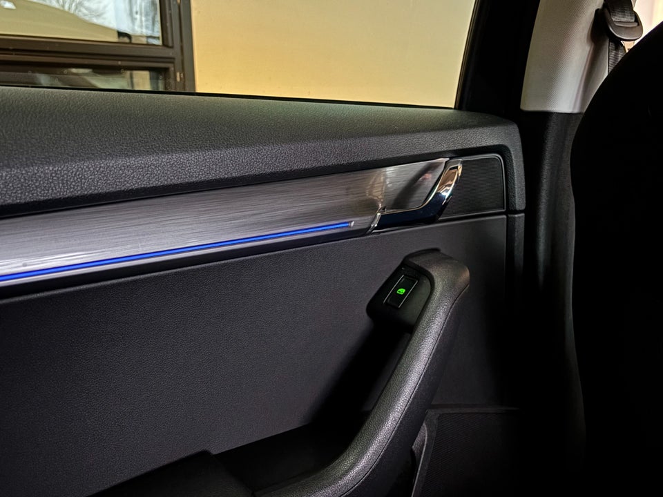 Skoda Octavia 1,8 TSi 180 Style Combi DSG 5d