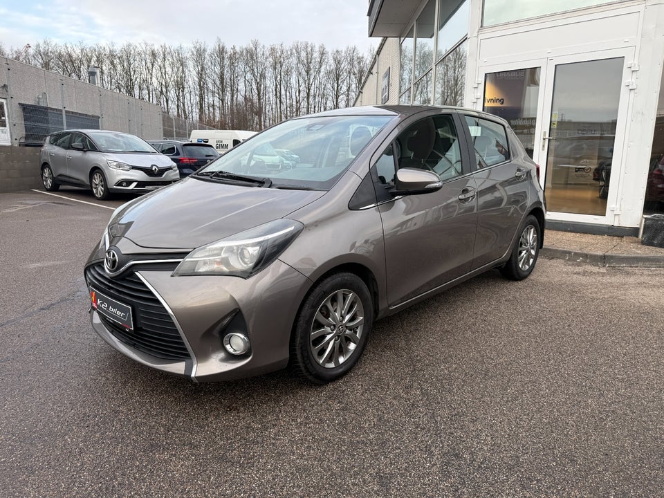Toyota Yaris 1,0 VVT-i T2 Komfort 5d