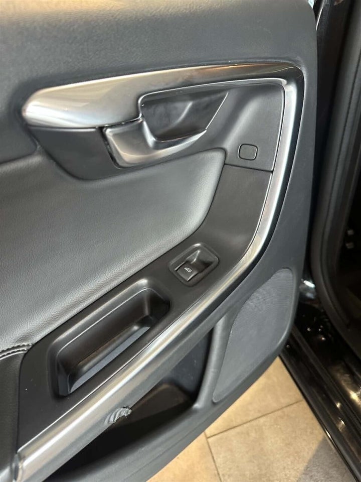 Volvo V60 2,0 D4 200 Summum Polestar aut. 5d