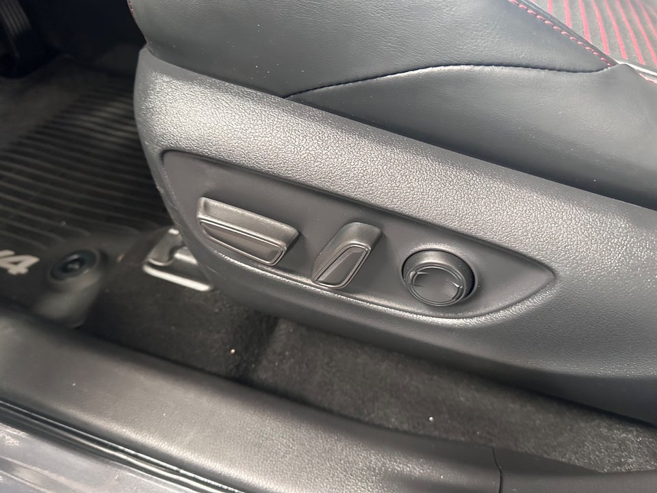 Toyota RAV4 2,5 Hybrid Active AWD Van 5d