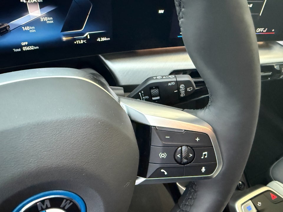 BMW iX1 eDrive20 Superchraged 5d