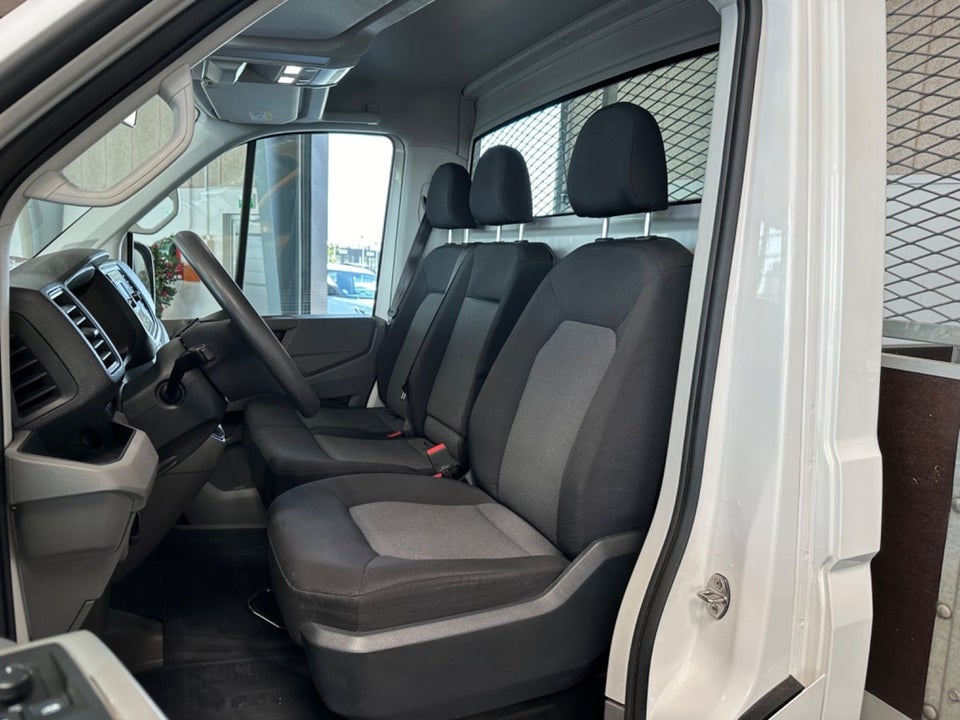 VW Crafter 35 2,0 TDi 177 Ladvogn L3