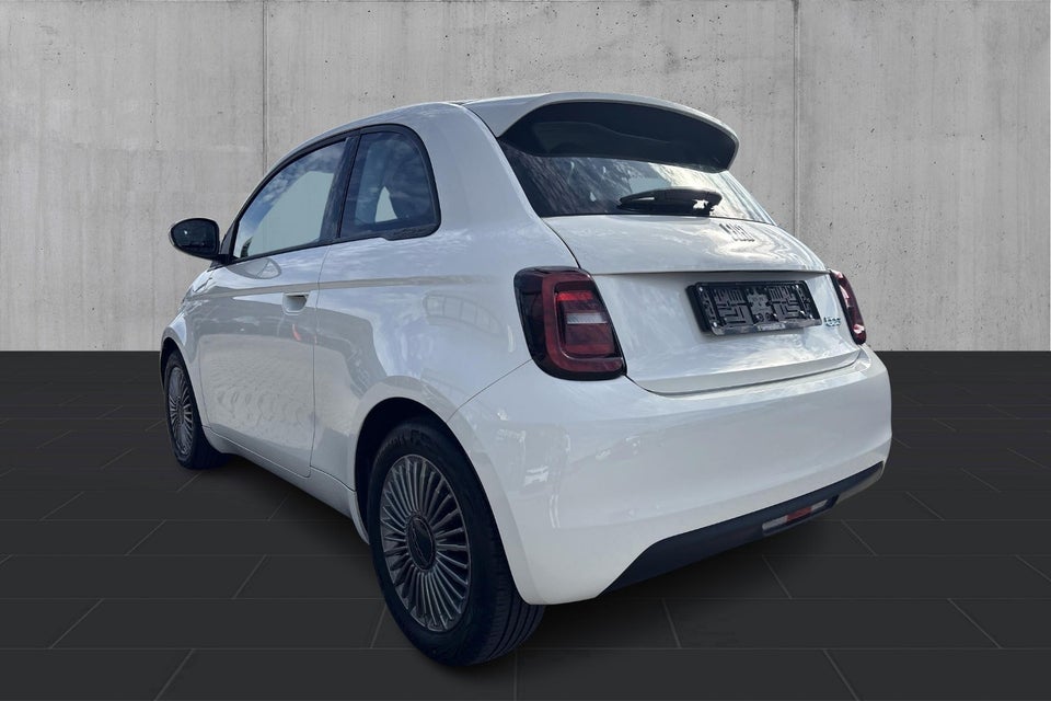 Fiat 500e 42 Icon 3d