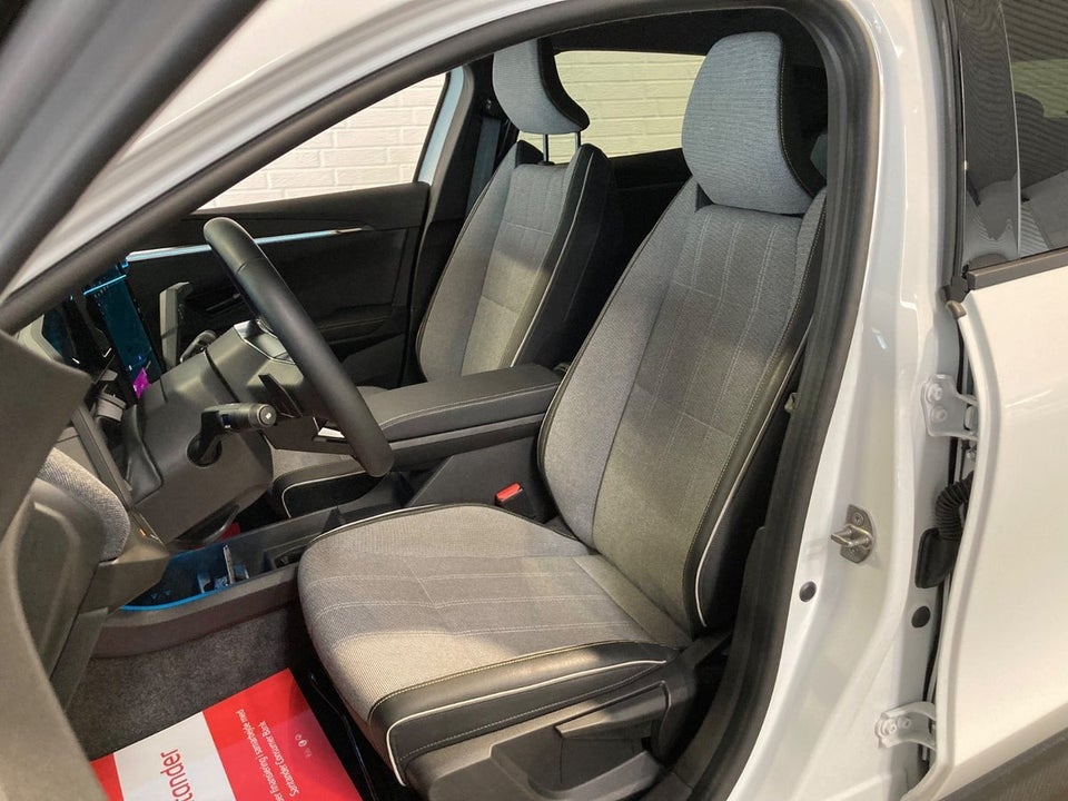 Renault Megane E-Tech 60 Techno 5d