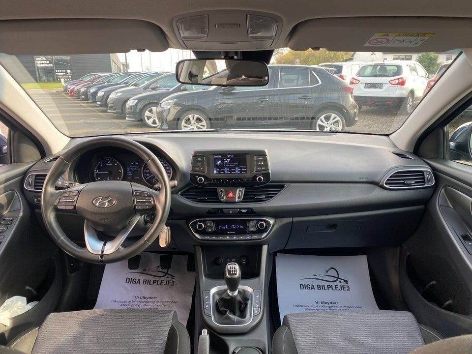 Hyundai i30 1,6 CRDi 110 Life+ 5d