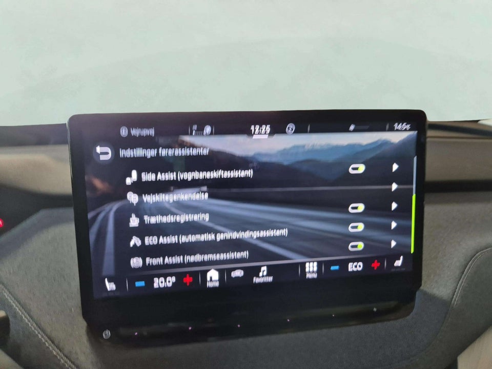 Skoda Enyaq 80 iV Plus Loft 5d