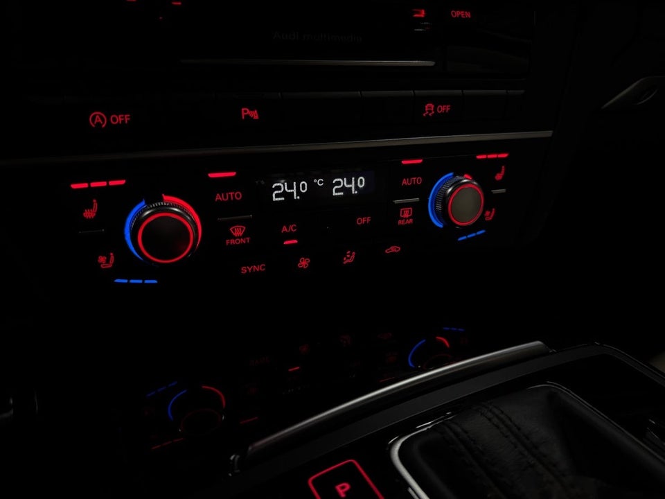 Audi A6 3,0 TDi 218 S-line Avant S-tr. 5d