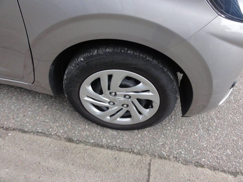 Hyundai i10 1,0 MPi Advanced 5d