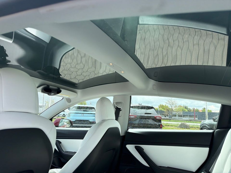 Tesla Model 3 Performance AWD 4d