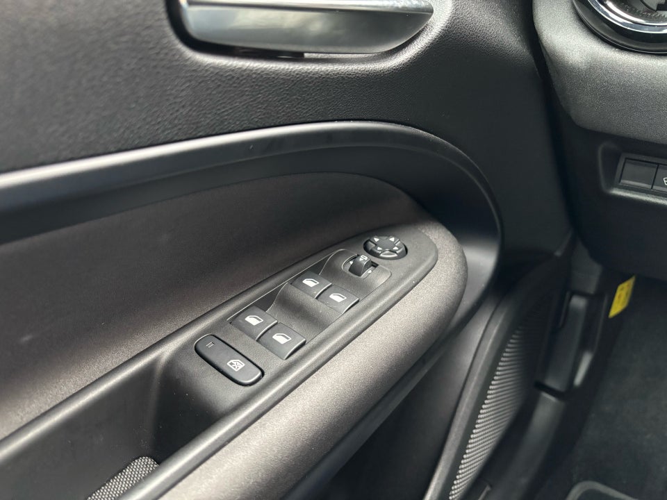 Alfa Romeo Junior Elettrica Speciale 5d