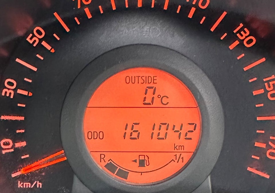 Peugeot 108 1,0 e-VTi 69 Desire TOP! 5d