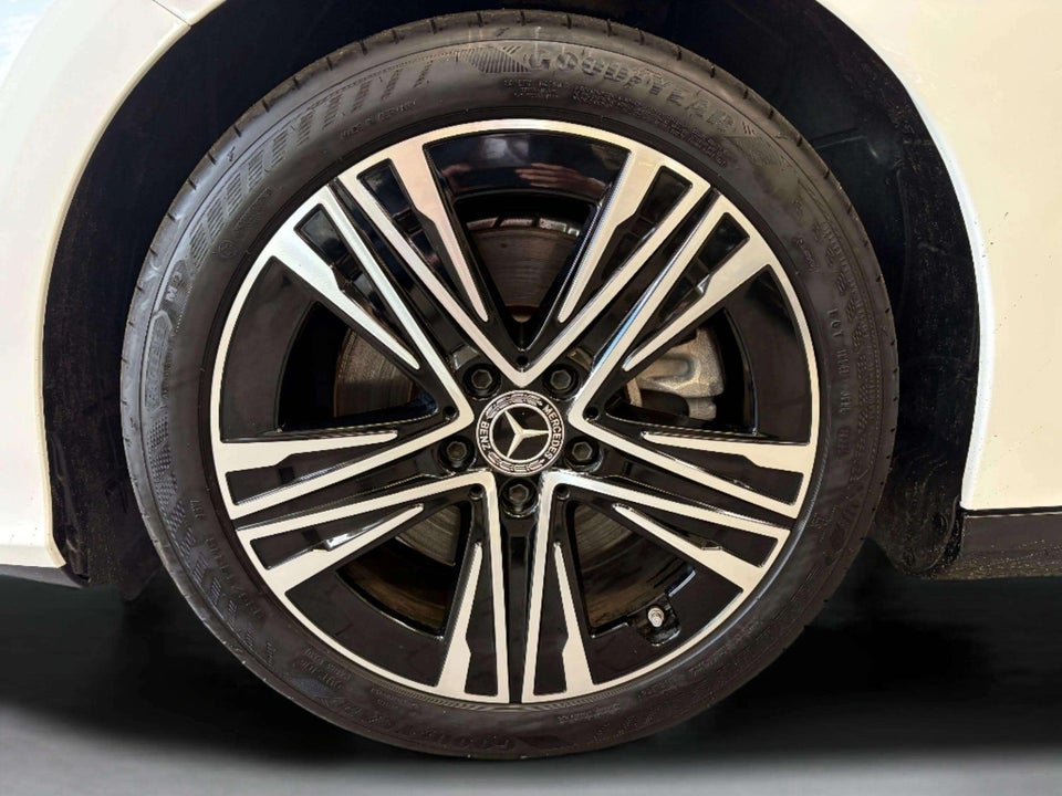 Mercedes CLA250+ EQ Progressive Advance Plus 4d
