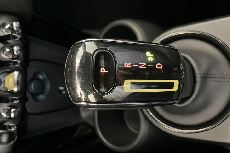 MINI Cooper SE Classic Trim 3d