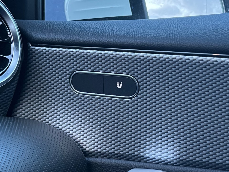 Mercedes A200 1,3 Progressive aut. 4d