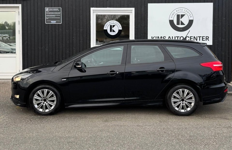 Ford Focus 1,5 EcoBlue ST-Line stc. 5d