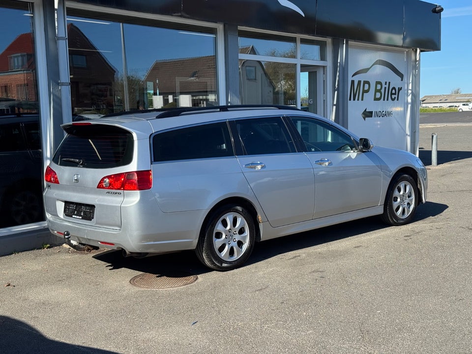 Honda Accord 2,0i Comfort Tourer 5d