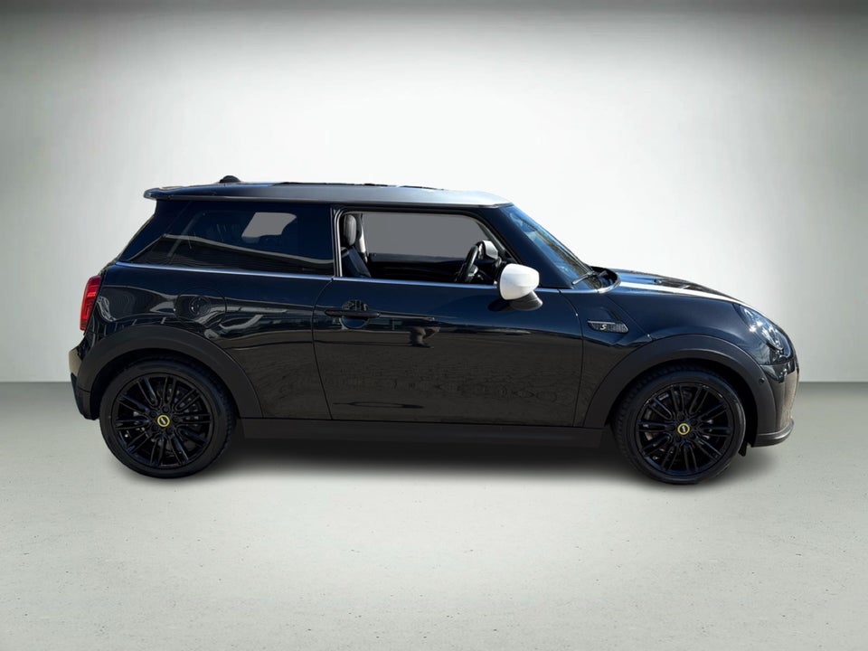 MINI Cooper SE Classic Trim 3d
