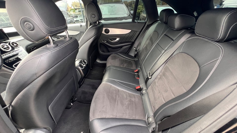 Mercedes GLC250 2,0 AMG Line aut. 4Matic 5d