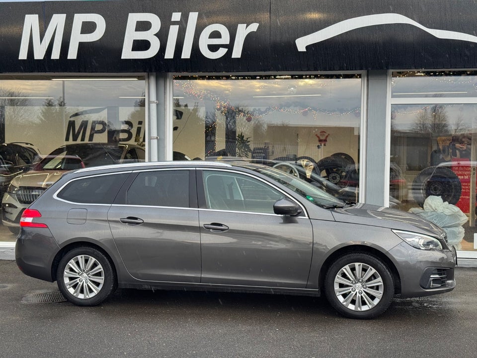 Peugeot 308 1,6 BlueHDi 120 Allure Sky SW 5d