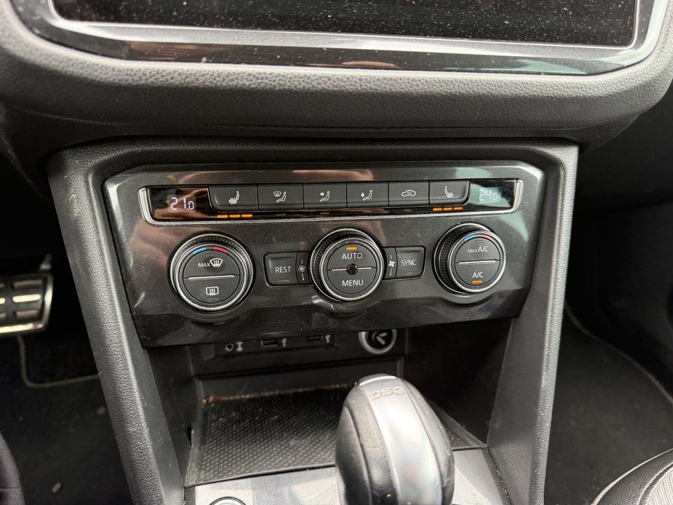 VW Tiguan 2,0 TSi 220 R-line DSG 4Motion 5d