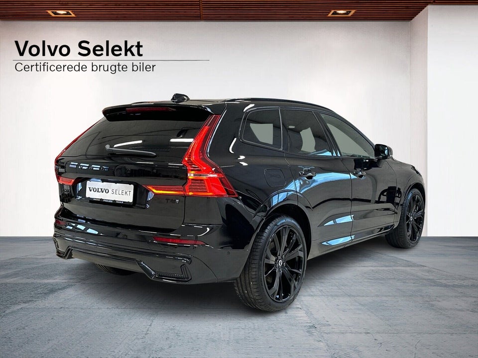 Volvo XC60 2,0 T8 ReCharge Black Edition aut. AWD 5d