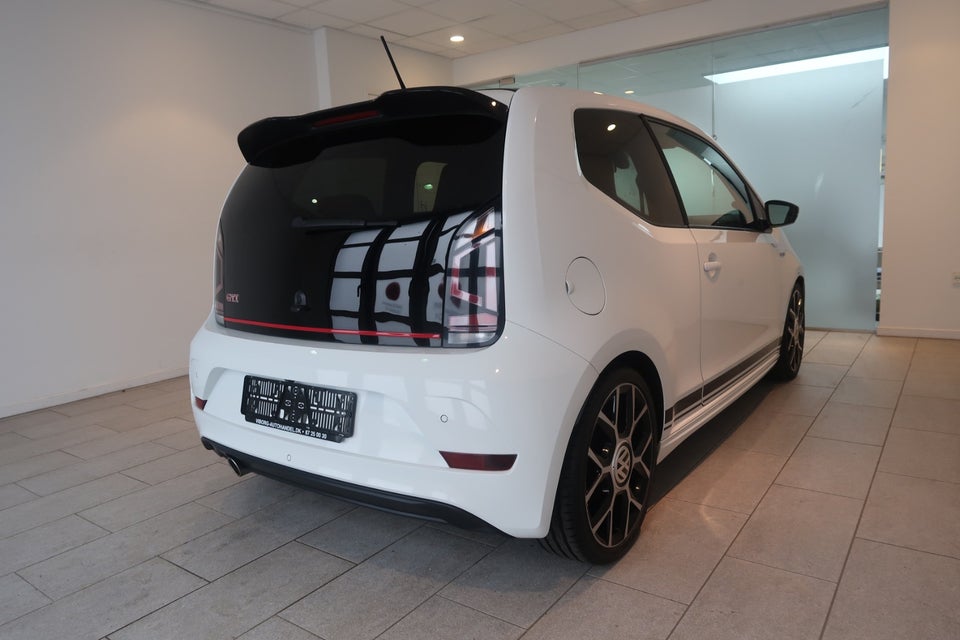 VW Up! 1,0 GTi 3d