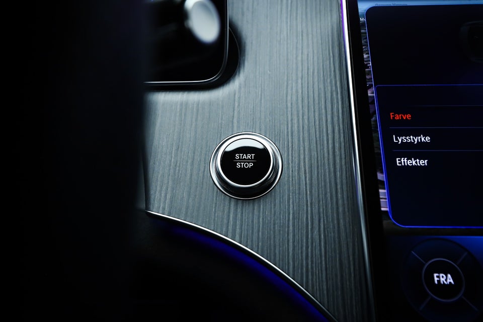 Mercedes EQE350 AMG Line 4d