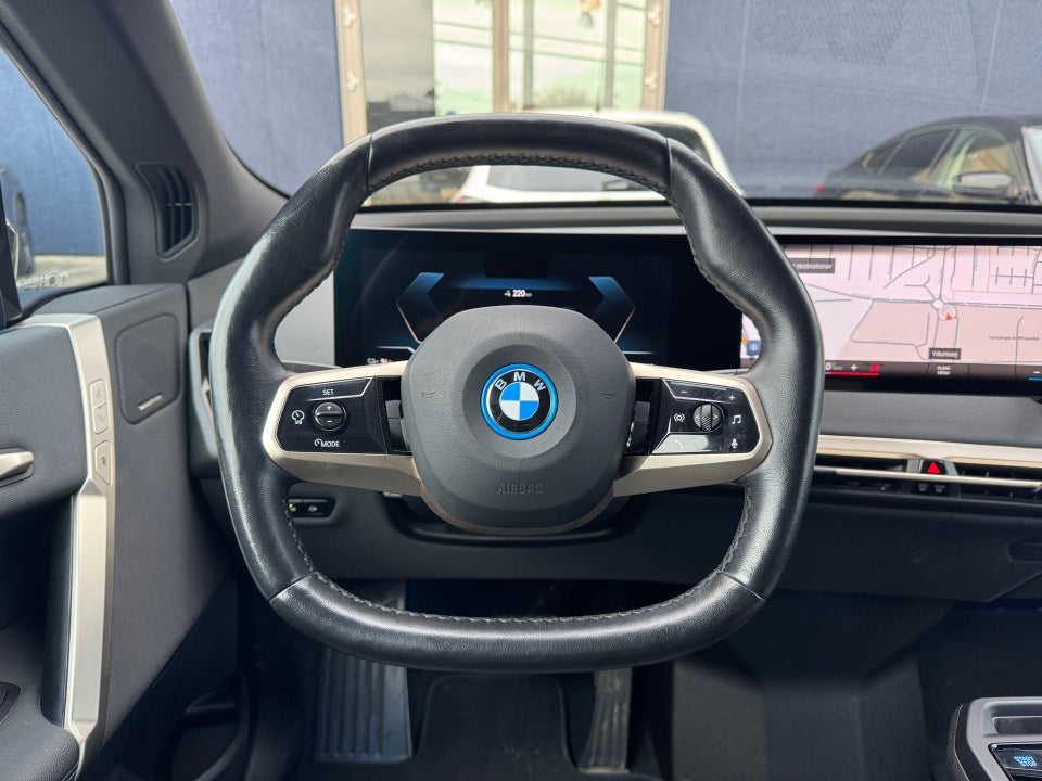 BMW iX xDrive40 5d
