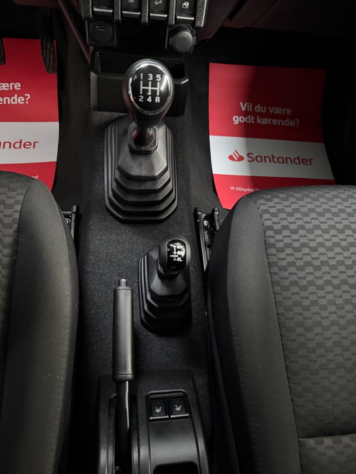 Suzuki Jimny 1,5 Touch AllGrip Van 3d