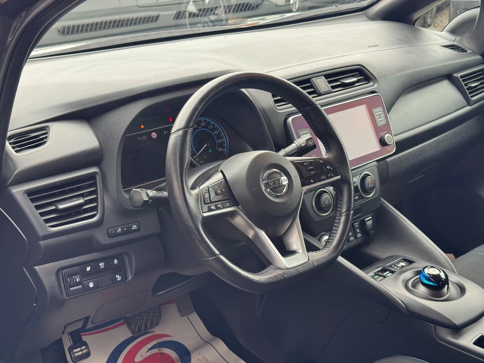 Nissan Leaf 40 Acenta 5d